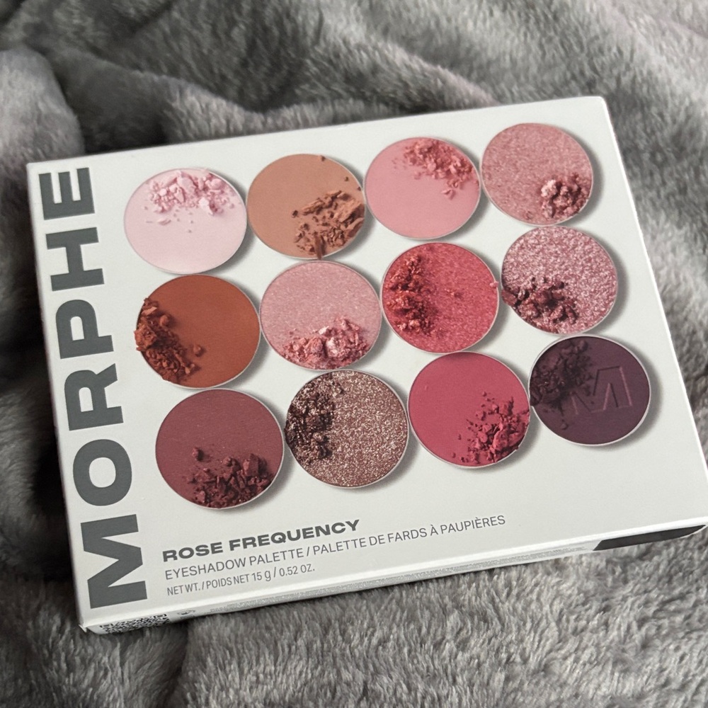 Morphe Rose Frequency Palette with Pink and Brown Hues Rose Gold